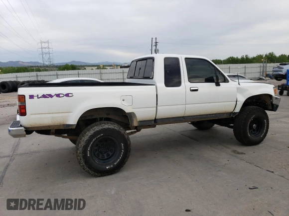 1993 Toyota Pickup DLX z VIN 4TAVN13D1PZ122508, wystawiony jako Copart lot #56737535 z przebiegiem 291 854 mil mil oraz Czysty tytuł • Clean title. Historia ofert i sprzedaży dostępna na DreamBid. Obrazek 3.