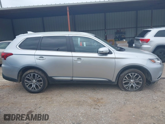 2018 Mitsubishi Outlander SE с VIN JA4AD3A35JZ007942, выставлен на аукционе IAAI как лот 42275943 с пробегом 167 550 миль миль и . История ставок и продаж доступна на DreamBid. Изображение 13.