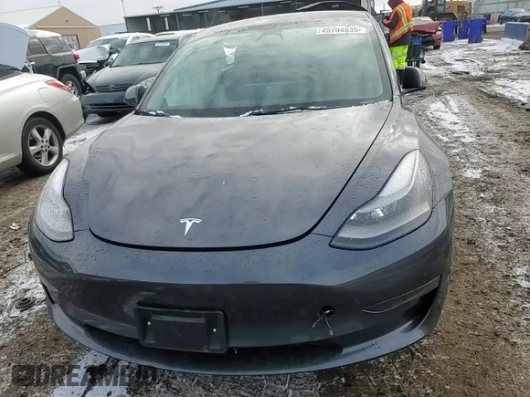 2023 Tesla Model 3 z VIN 5YJ3E1EA5PF453340, wystawiony jako Copart lot #45704835 z przebiegiem 27 114 mil mil oraz Szkoda całkowita • Salvage title. Historia ofert i sprzedaży dostępna na DreamBid. Obrazek 11.