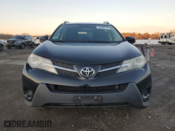 2015 Toyota RAV4 LE with VIN 2T3BFREV2FW381404, listed as a Copart auction lot 84966714 with 149,699 mi miles and Clean Title. Bid and sale history available at carsss.com. Image 5.