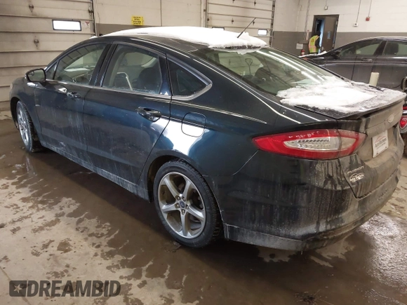 2014 Ford Fusion SE with VIN 3FA6P0H73ER371822, listed as a IAAI auction lot 41392186 with 92,824 mi miles. Bid and sale history available at carsss.com. Image 3.