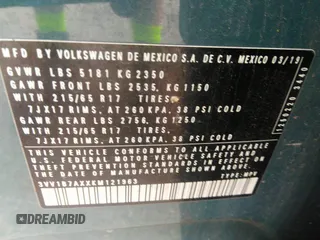 2019 Volkswagen Tiguan S z VIN 3VV1B7AXXKM121963, wystawiony jako IAAI lot #40076115 z przebiegiem 167 540 mil mil oraz . Historia ofert i sprzedaży dostępna na DreamBid. Obrazek 9.