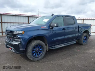 2019 Chevrolet Silverado 1500 LT Trail Boss with VIN 1GCPYFED1KZ307097, listed as a IAAI auction lot 41733438 with 62,660 mi miles. Bid and sale history available at carsss.com. Image 19.