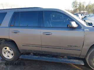 2015 GMC Yukon Denali with VIN 1GKS2CKJ8FR283296, listed as a IAAI auction lot 41568839 with 1 mi miles. Bid and sale history available at carsss.com. Image 14.