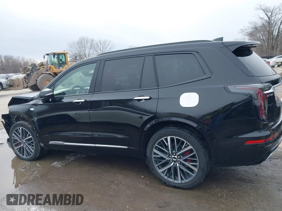 2022 Cadillac XT6 Sport with VIN 1GYKPHRS3NZ138698, listed as a IAAI auction lot 41547570 with 15,919 mi miles. Bid and sale history available at carsss.com. Image 15.