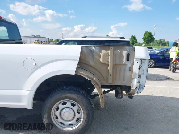 2016 Ford F-150 XL with VIN 1FTMF1CP6GKD46583, listed as a IAAI auction lot 42226353 with 89,890 mi miles and . Bid and sale history available at DreamBid. Image 6.