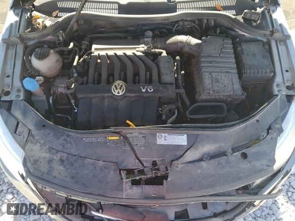 2011 Volkswagen CC Executive 4Motion with VIN WVWGU7AN4BE729002, listed as a Copart auction lot 74423234 with 180,640 mi miles and Clean Title. Bid and sale history available at carsss.com. Image 11.