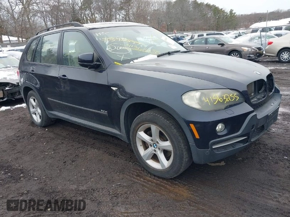 2008 BMW X5 3.0si with VIN 5UXFE43548L004975, listed as a IAAI auction lot 41563255 with 999,999 mi miles. Bid and sale history available at carsss.com. Image 1.