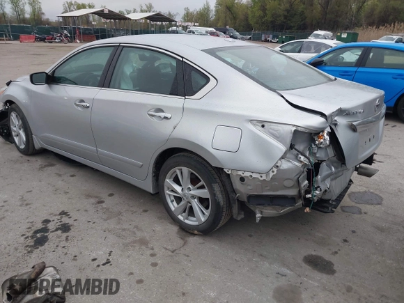2015 Nissan Altima 2.5 S with VIN 1N4AL3AP6FC598178, listed as a IAAI auction lot 42012345 with 130,810 mi miles. Bid and sale history available at carsss.com. Image 3.