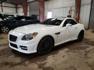2014 Mercedes-Benz SLK-Class SLK 250 with VIN WDDPK4HA8EF092580, listed as a Copart auction lot 80237154 with 111,151 mi miles and Clean Title. Bid and sale history available at carsss.com. Image 1.