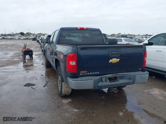 2008 Chevrolet Silverado 1500 LT w/1LT with VIN 3GCEK13J18G281131, listed as a IAAI auction lot 41715224 with 193,458 mi miles. Bid and sale history available at carsss.com. Image 3.