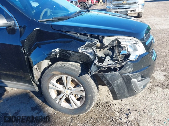 2013 Chevrolet Equinox LS z VIN 2GNALBEK8D6317806, wystawiony jako IAAI lot #40828535 z przebiegiem 291 138 mil mil oraz . Historia ofert i sprzedaży dostępna na DreamBid. Obrazek 6.