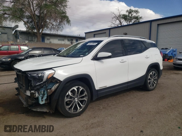 2021 GMC Terrain SLT z VIN 3GKALPEV7ML308580, wystawiony jako Copart lot #54619945 z przebiegiem 83 388 mil mil oraz Szkoda całkowita • Salvage title. Historia ofert i sprzedaży dostępna na DreamBid. Obrazek 1.