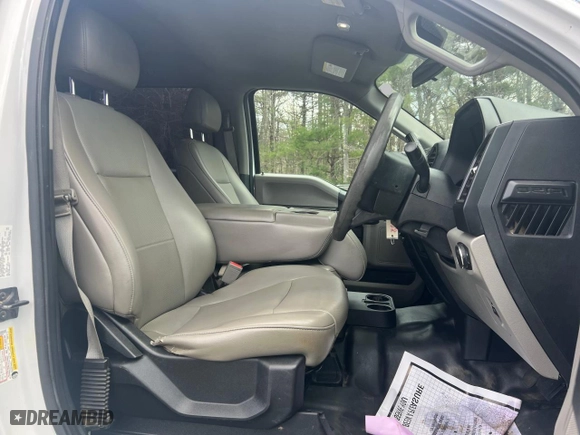 2019 Ford F-150 XL with VIN 1FTEW1E56KFA19067, listed as a Copart auction lot 53714145 with 185,601 mi miles and Clean Title. Bid and sale history available at carsss.com. Image 5.