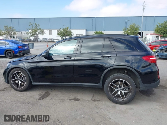 2019 Mercedes-Benz GLC 300 с VIN WDC0G4KB8KV193158, выставлен на аукционе IAAI как лот 42467565 с пробегом 45 798 миль миль и . История ставок и продаж доступна на DreamBid. Изображение 14.
