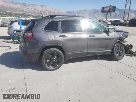 2019 Jeep Cherokee Altitude with VIN 1C4PJMLX1KD385480, listed as a Copart auction lot 74807884 with 17,622 mi miles and Salvage Title. Bid and sale history available at DreamBid. Image 3.