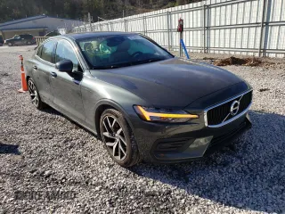 2019 Volvo S60 Momentum with VIN 7JRA22TK9KG015292, listed as a Copart auction lot 66358072 with 45,886 mi miles. Bid and sale history available at carsss.com. Image 1.