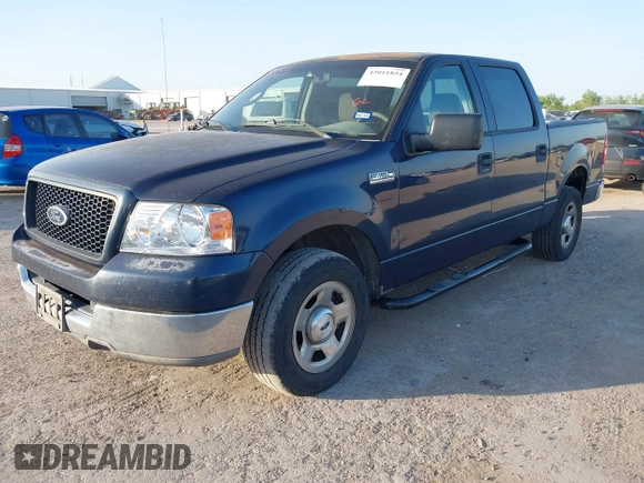2004 Ford F-150 XLT with VIN 1FTPW12564KC50039, listed as a IAAI auction lot 42011854 with 276,885 mi miles and . Bid and sale history available at DreamBid. Image 2.