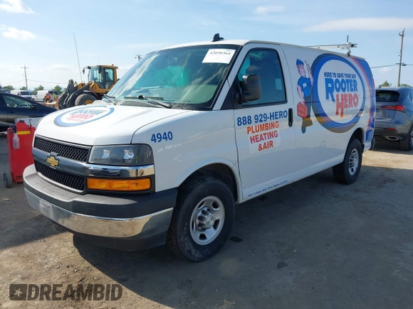 2021 Chevrolet Express Cargo with VIN 1GCWGAFP3M1204940, listed as a IAAI auction lot 42030364 with 81,163 mi miles and . Bid and sale history available at DreamBid. Image 2.