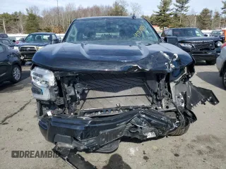 2024 Chevrolet Silverado 1500 RST with VIN 2GCUDEED4R1162519, listed as a Copart auction lot 45704185 with 46,115 mi miles and Salvage Title. Bid and sale history available at carsss.com. Image 5.