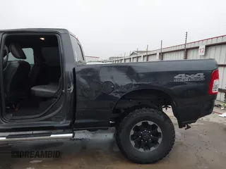 2021 Ram 2500 Tradesman with VIN 3C6UR5CL4MG697627, listed as a IAAI auction lot 41513283 with 105,628 mi miles. Bid and sale history available at carsss.com. Image 19.