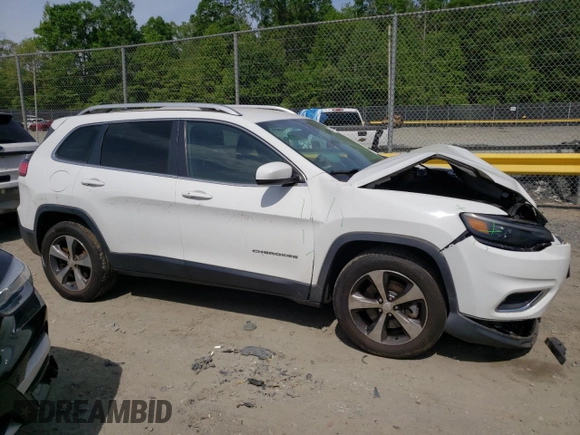 2019 Jeep Cherokee Limited z VIN 1C4PJMDX4KD124441, wystawiony jako Copart lot #56511105 z przebiegiem 73 491 mil mil oraz Szkoda całkowita • Salvage title. Historia ofert i sprzedaży dostępna na DreamBid. Obrazek 4.