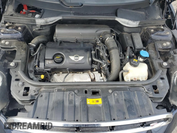 2016 MINI Countryman S with VIN WMWZC5C51GWU19983, listed as a Copart auction lot 51119195 with 117,881 mi miles and Clean Title. Bid and sale history available at DreamBid. Image 11.