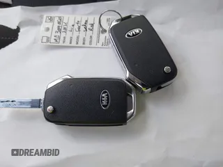 2021 Kia Forte LXS z VIN 3KPF24AD2ME309060, wystawiony jako IAAI lot #42220259 z przebiegiem 79 298 mil mil oraz . Historia ofert i sprzedaży dostępna na DreamBid. Obrazek 11.