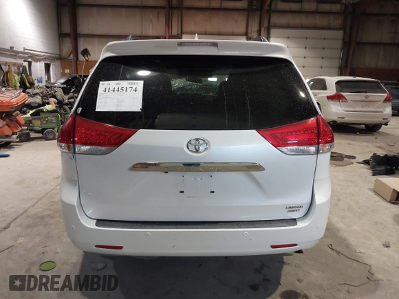 2011 Toyota Sienna XLE with VIN 5TDDK3DC8BS013015, listed as a IAAI auction lot 41445174 with 127,109 mi miles. Bid and sale history available at carsss.com. Image 16.