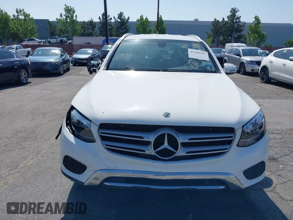 2018 Mercedes-Benz GLC 300 with VIN WDC0G4JB5JV052936, listed as a IAAI auction lot 42208183 with 64,578 mi miles and . Bid and sale history available at DreamBid. Image 11.