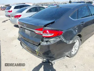 2017 Ford Fusion S with VIN 3FA6P0G72HR140903, listed as a IAAI auction lot 41782272 with 180,064 mi miles. Bid and sale history available at carsss.com. Image 6.