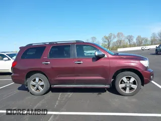 2008 Toyota Sequoia Ltd with VIN 5TDZY68A38S009929, listed as a IAAI auction lot 41918898 with 276,378 mi miles. Bid and sale history available at carsss.com. Image 13.