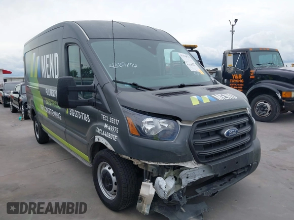 2020 Ford Transit Cargo z VIN 1FTBR1C82LKB46155, wystawiony jako IAAI lot #42437297 z przebiegiem 75 040 mil mil oraz . Historia ofert i sprzedaży dostępna na DreamBid. Obrazek 1.