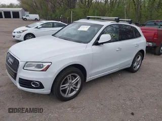 2015 Audi Q5 Premium Plus with VIN WA1LFAFP2FA116626, listed as a IAAI auction lot 42037581 with 113,038 mi miles. Bid and sale history available at carsss.com. Image 17.