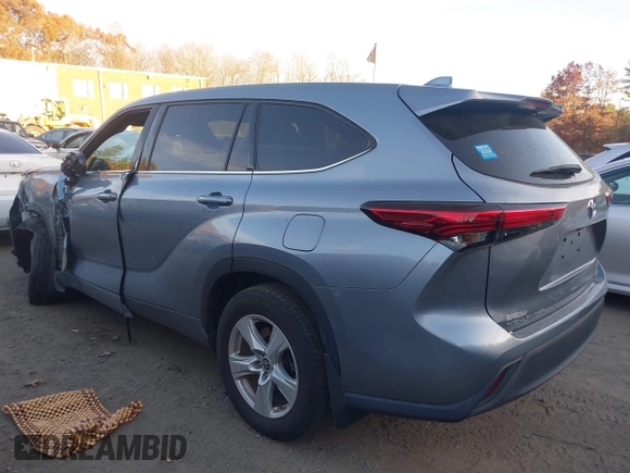 2020 Toyota Highlander LE with VIN 5TDBZRBH0LS019638, listed as a IAAI auction lot 40786491 with 46,798 mi miles and . Bid and sale history available at DreamBid. Image 3.