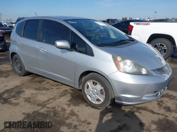 2012 Honda Fit с VIN JHMGE8H38CC037585, выставлен на аукционе IAAI как лот 41632572 с пробегом 109 510 миль миль и . История ставок и продаж доступна на DreamBid. Изображение 1.