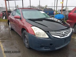 2012 Nissan Altima S z VIN 1N4AL2AP9CN524845, wystawiony jako IAAI lot #41655745 z przebiegiem 198 495 mil mil oraz . Historia ofert i sprzedaży dostępna na DreamBid. Obrazek 1.