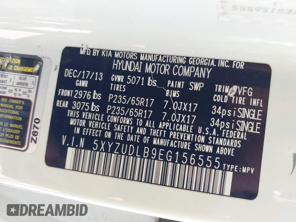 2014 Hyundai Santa Fe with VIN 5XYZUDLB9EG156555, listed as a IAAI auction lot 42721070 with 349,412 mi miles and . Bid and sale history available at DreamBid. Image 9.