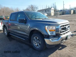2021 Ford F-150 XL with VIN 1FTEW1EP8MFD06575, listed as a IAAI auction lot 41759342 with 27,436 mi miles. Bid and sale history available at carsss.com. Image 1.