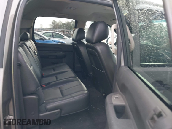 2013 Chevrolet Silverado 1500 LT with VIN 3GCPKSE70DG232285, listed as a IAAI auction lot 40881769 with 110,837 mi miles and . Bid and sale history available at DreamBid. Image 8.