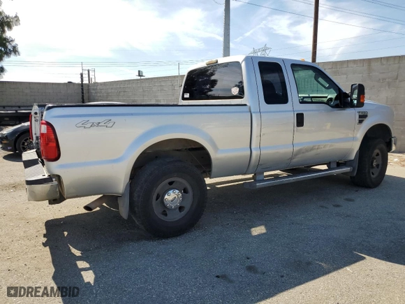 2010 Ford Super Duty F-250 SRW XL with VIN 1FTSX2B56AEA56084, listed as a Copart auction lot 50458014 with 241,171 mi miles and Clean Title. Bid and sale history available at carsss.com. Image 3.