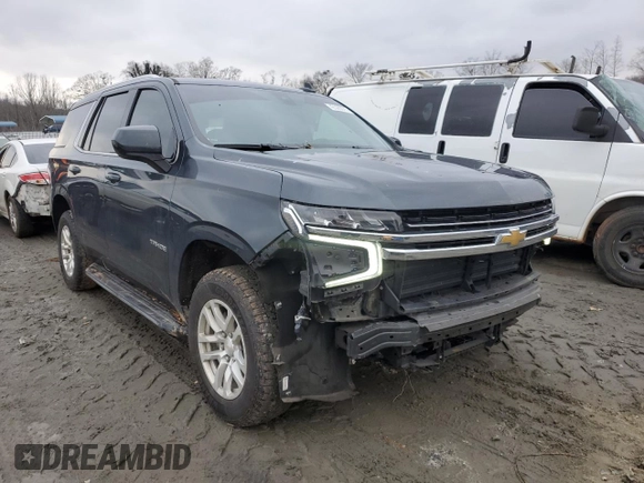 2022 Chevrolet Tahoe LT with VIN 1GNSKNKD0NR161796, listed as a Copart auction lot 42320075 with 84,387 mi miles and Salvage title. Bid and sale history available at DreamBid. Image 4.