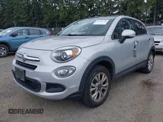2016 FIAT 500X Easy z VIN ZFBCFYBT8GP341121, wystawiony jako IAAI lot #42590758 z przebiegiem 79 443 mil mil oraz . Historia ofert i sprzedaży dostępna na DreamBid. Obrazek 2.