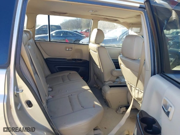 2002 Toyota Highlander with VIN JTEGF21A420061415, listed as a IAAI auction lot 41788302 with 135,412 mi miles. Bid and sale history available at carsss.com. Image 8.