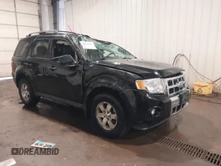 2010 Ford Escape Limited с VIN 1FMCU9EG9AKB89549, выставлен на аукционе IAAI как лот 42128217 с пробегом 192 617 миль миль и . История ставок и продаж доступна на DreamBid. Изображение 1.