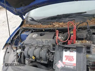 2014 Nissan Sentra SV z VIN 3N1AB7AP5EY307098, wystawiony jako IAAI lot #42014996 z przebiegiem 184 716 mil mil oraz . Historia ofert i sprzedaży dostępna na DreamBid. Obrazek 6.