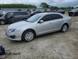2010 Ford Fusion SE with VIN 3FAHP0HA3AR309268, listed as a Copart auction lot 52219925 with 187,657 mi miles and Clean Title. Bid and sale history available at carsss.com. Image 1.