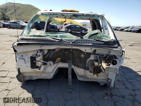 2005 Chevrolet Silverado 1500 with VIN 1GCJC39295E333891, listed as a Copart auction lot 47073785 with Not Provided miles and Non Repairable. Bid and sale history available at DreamBid. Image 5.