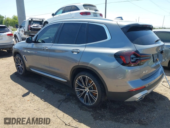 2024 BMW X3 sDrive30i z VIN 5UX43DP09R9W84494, wystawiony jako IAAI lot #41981761 z przebiegiem 14 066 mil mil oraz . Historia ofert i sprzedaży dostępna na DreamBid. Obrazek 3.