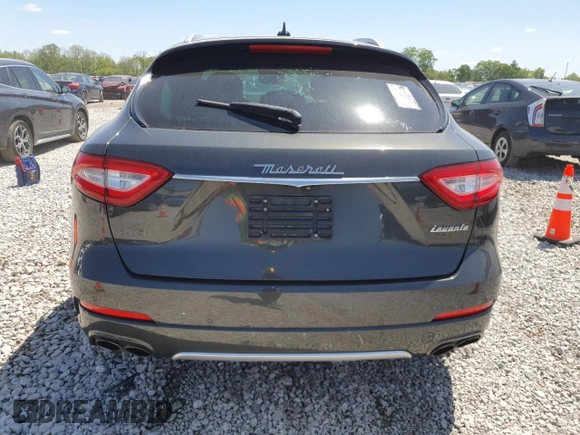 2017 Maserati Levante S z VIN ZN661YUL3HX230501, wystawiony jako Copart lot #56380275 z przebiegiem 82 058 mil mil oraz Czysty tytuł • Clean title. Historia ofert i sprzedaży dostępna na DreamBid. Obrazek 6.